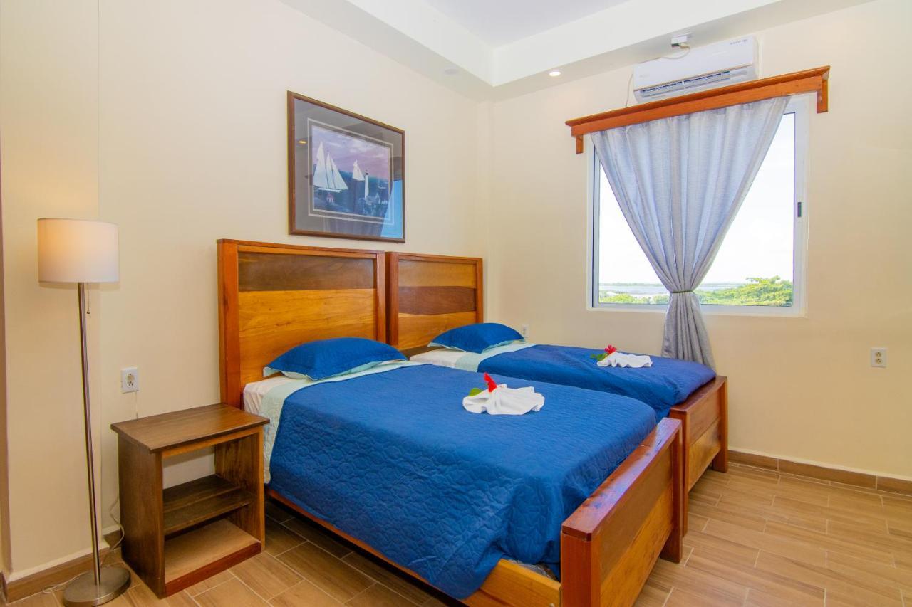 Tropical Palace Hotel San Pedro  Dış mekan fotoğraf