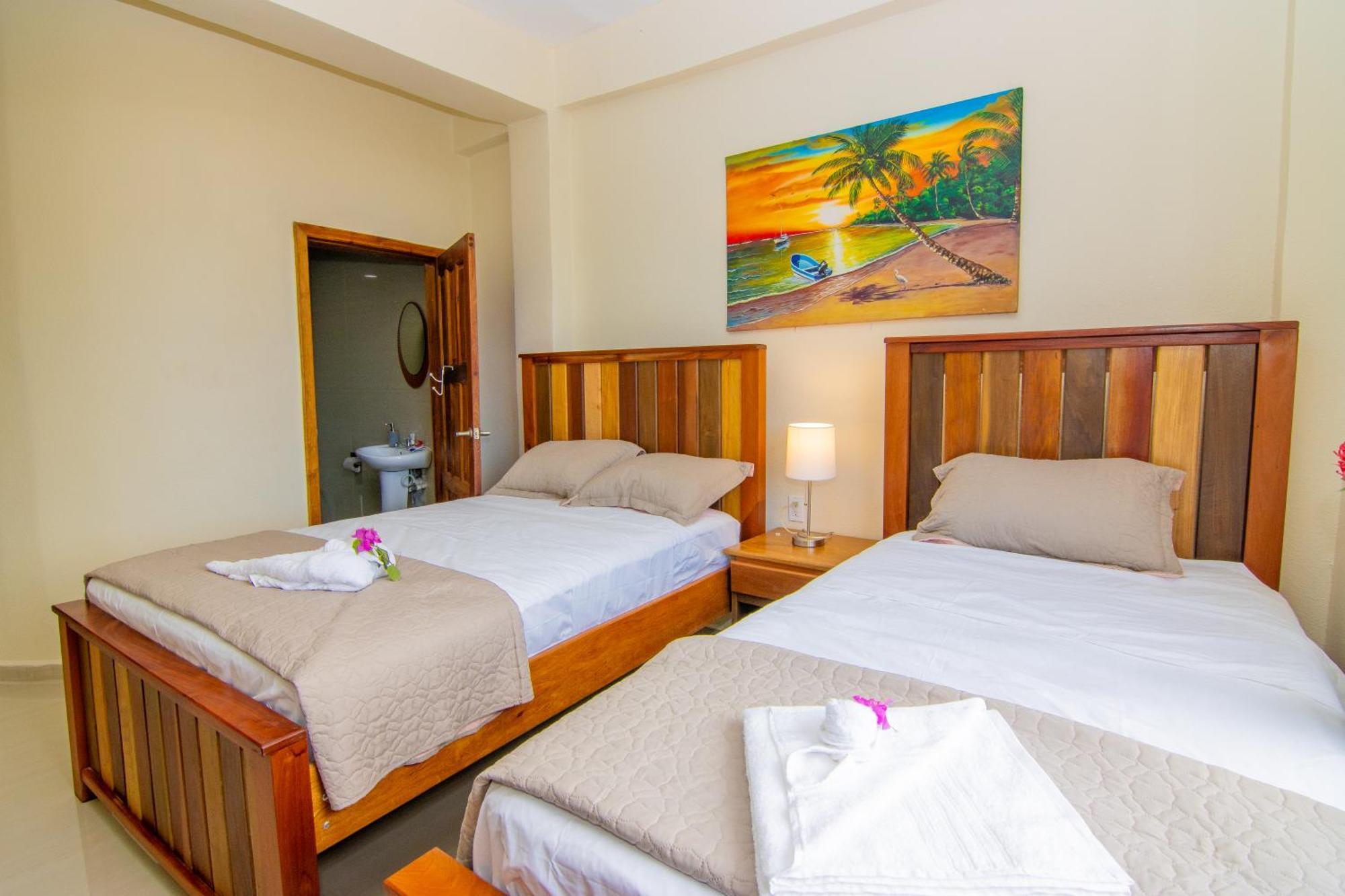 Tropical Palace Hotel San Pedro  Dış mekan fotoğraf