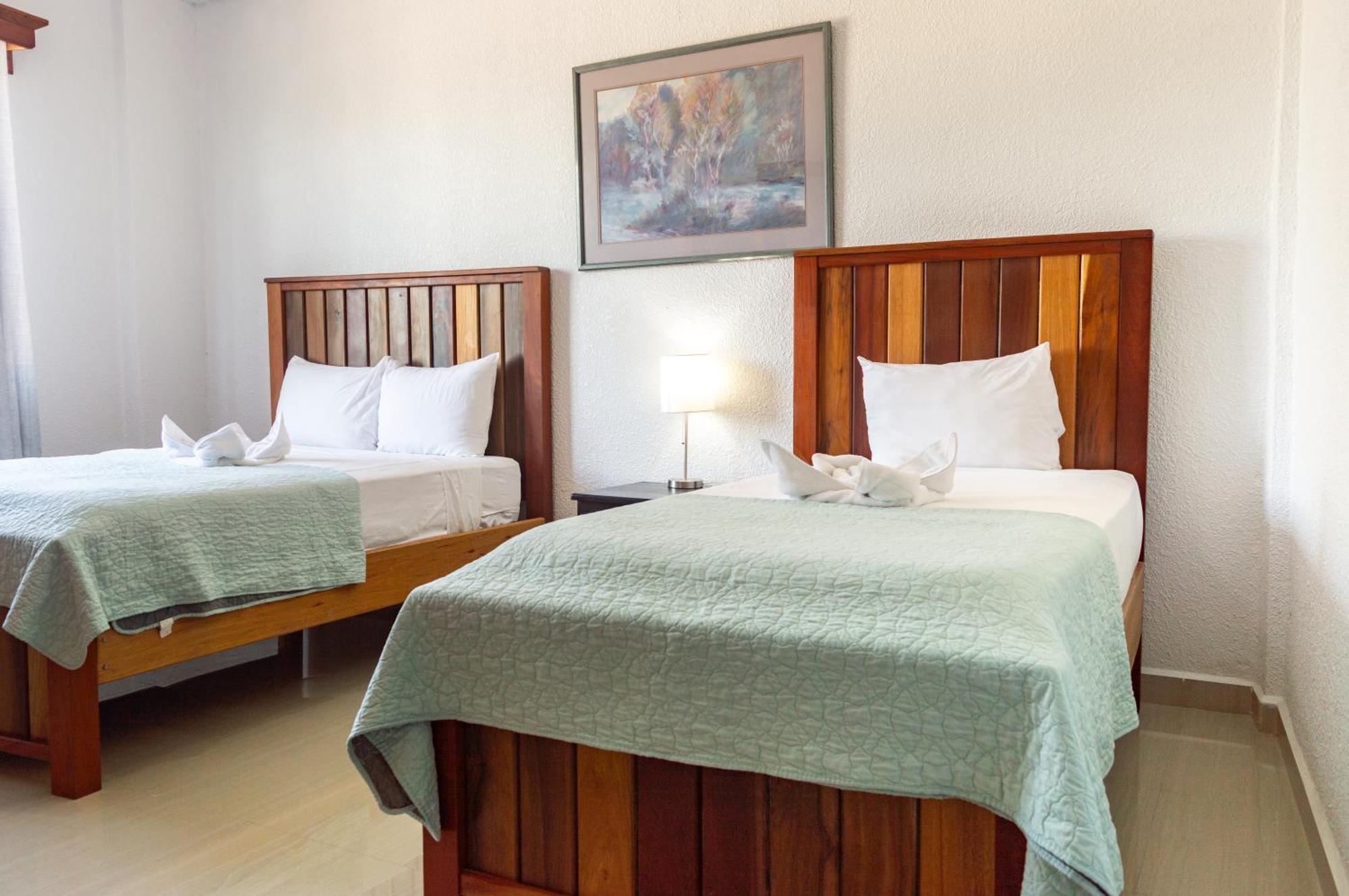 Tropical Palace Hotel San Pedro  Dış mekan fotoğraf